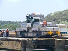 Lokomotive zum Spannen der Leinen fuer die Großschifffahrt